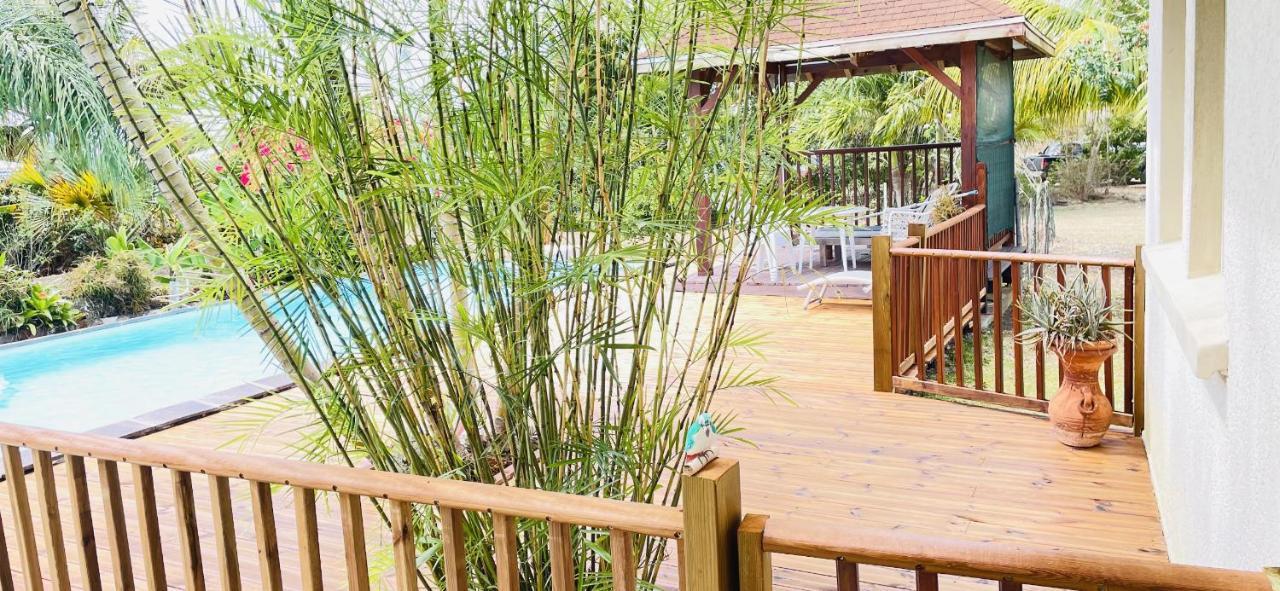 La Villa Emeraude 04 Etoiles Сен Франсоа Екстериор снимка