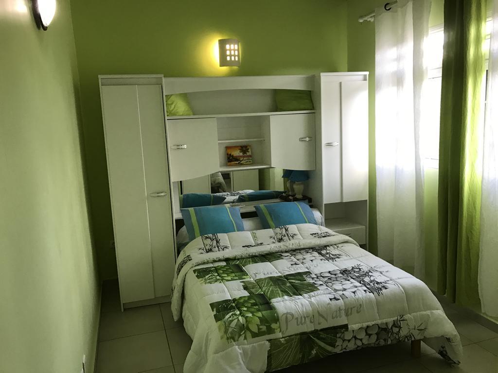 La Villa Emeraude 04 Etoiles Сен Франсоа Екстериор снимка